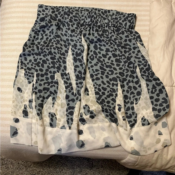 CAbi Dresses & Skirts - Blue and White Leopard CAbi Skirt